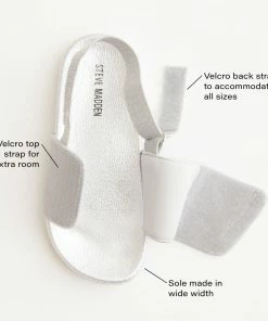 SteveMadden PINK ABROOKS MULTI