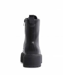 Recurate BETTYY BLACK - SM REBOOTED RESALE