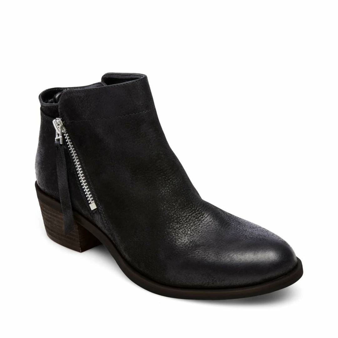 SteveMadden KODY BLACK LEATHER Pre-Order