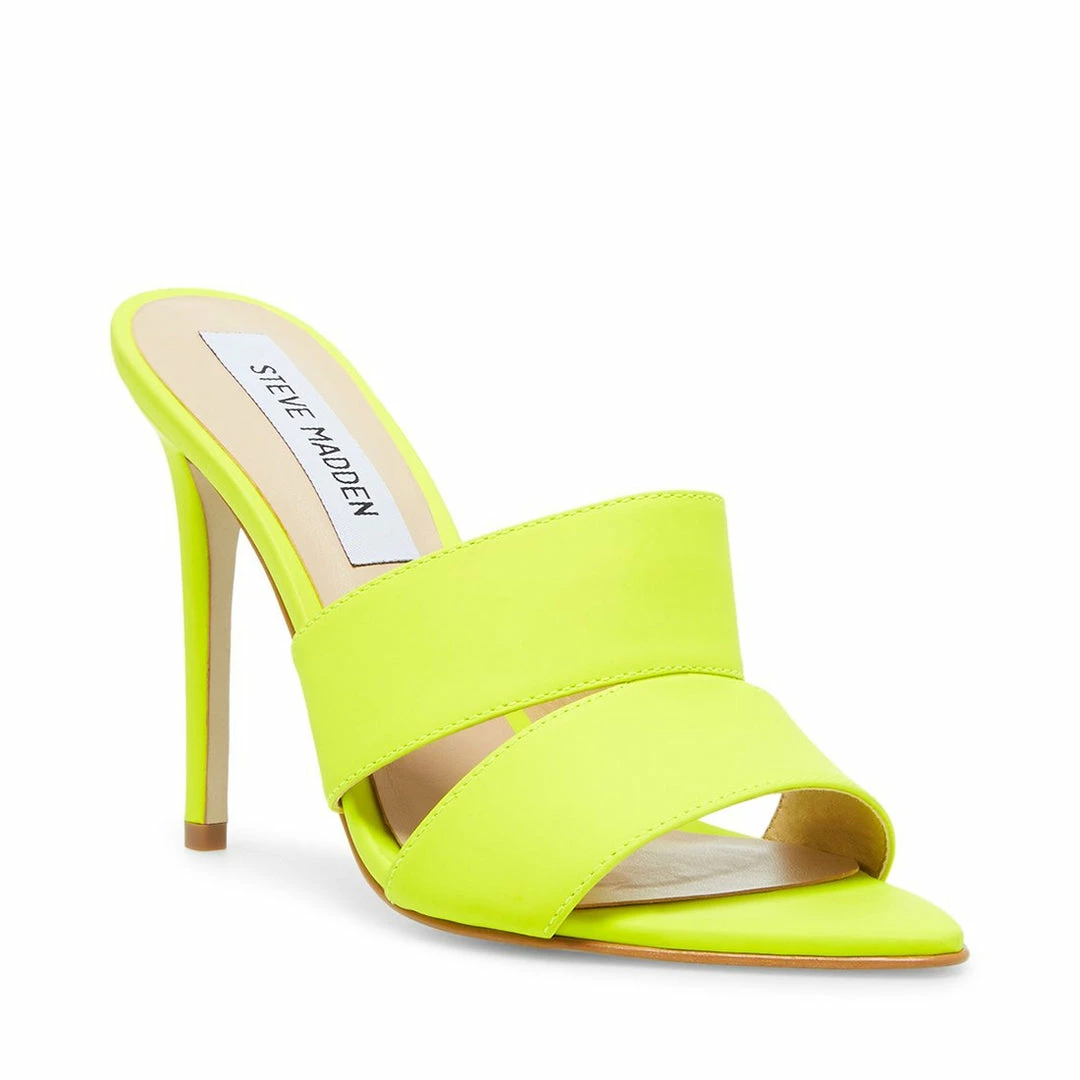 SteveMadden WOMEN’S SHOES AMINA LIME