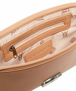 STEVEMADDEN BCOBBLE TAN