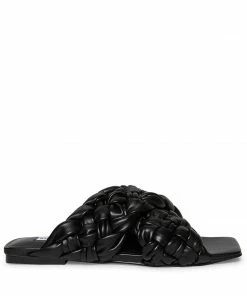 Recurate MARINA BLACK - SM REBOOTED