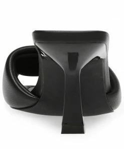 SteveMadden THAI BLACK LEATHER The Wedding Edit