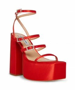 STEVEMADDEN NEW & NOW GIA RED SATIN