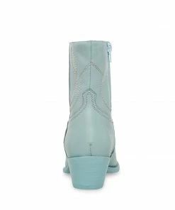 STEVEMADDEN GREYSON BABY BLUE LEATHER NEW & NOW