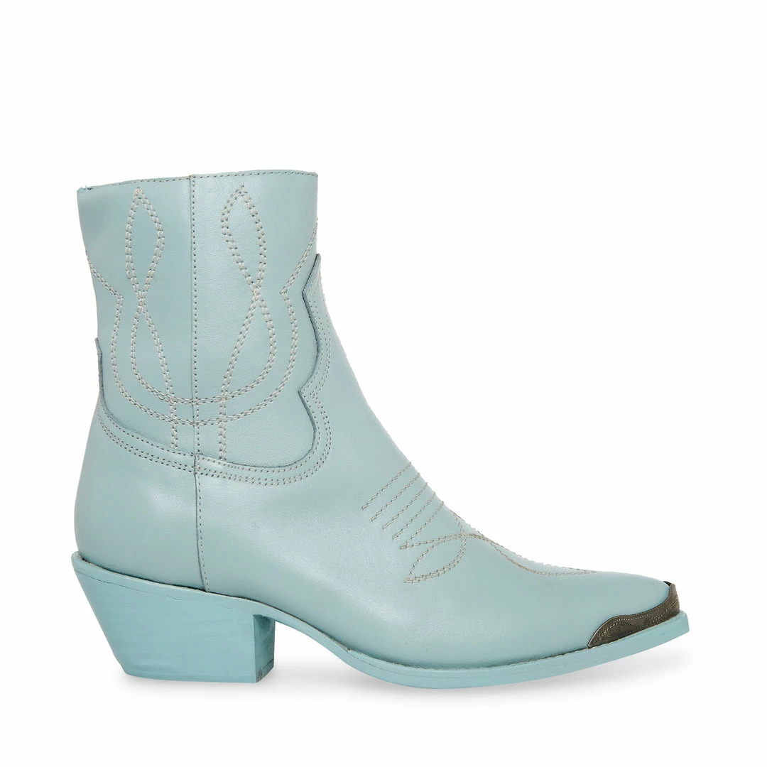 STEVEMADDEN GREYSON BABY BLUE LEATHER NEW & NOW