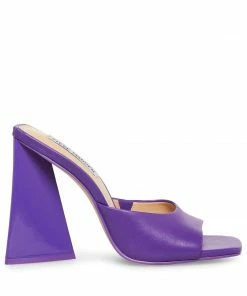 STEVEMADDEN TWISTS PURPLE LEATHER