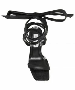 STEVEMADDEN WOMEN’S SHOES UTILIZE BLACK