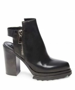 SteveMadden ARIELLEE BLACK LEATHER Pre-Order