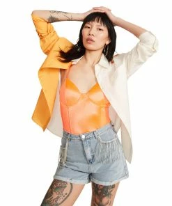 STEVEMADDEN COLORBLOCKED BUTTON UP ORANGE