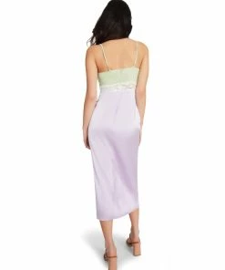 STEVEMADDEN WOMEN'S CLOTHING SATIN LACE MIDI DRESS PURPLE