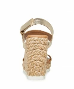 STEVEMADDEN ARDEN GOLD LEATHER