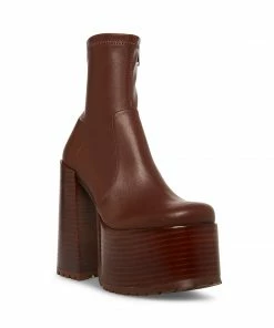 STEVEMADDEN KYANA BROWN NEW & NOW