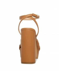 STEVEMADDEN NEW & NOW LALA TAN