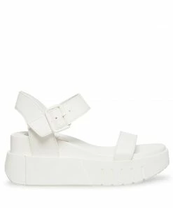 SteveMadden WOMEN’S SHOES PASTRY WHITE