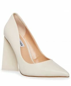 STEVEMADDEN PICKEE BONE LEATHER