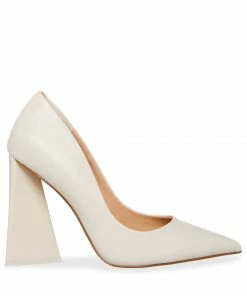 STEVEMADDEN PICKEE BONE LEATHER