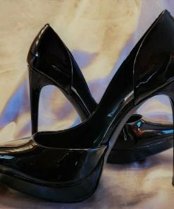 Recurate VIXEN BLACK PATENT - SM REBOOTED