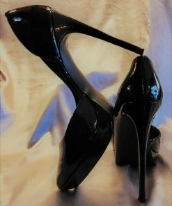 Recurate VIXEN BLACK PATENT - SM REBOOTED