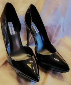 Recurate VIXEN BLACK PATENT - SM REBOOTED