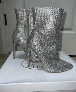 Recurate RESALE WINNINGS RHINESTONES - SM REBOOTED