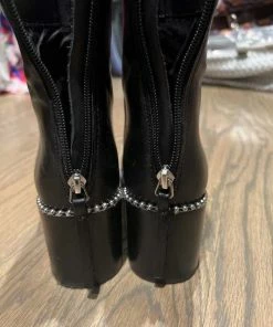 Recurate AQUARIUS BLACK LEATHER - SM REBOOTED RESALE