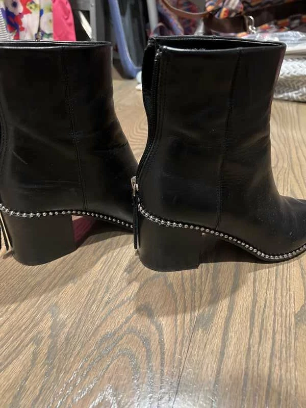 Recurate AQUARIUS BLACK LEATHER - SM REBOOTED RESALE