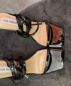 Recurate UPLIFT BLACK PATENT - SM REBOOTED