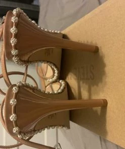 Recurate ZELLE CAMEL MULTI - SM REBOOTED RESALE