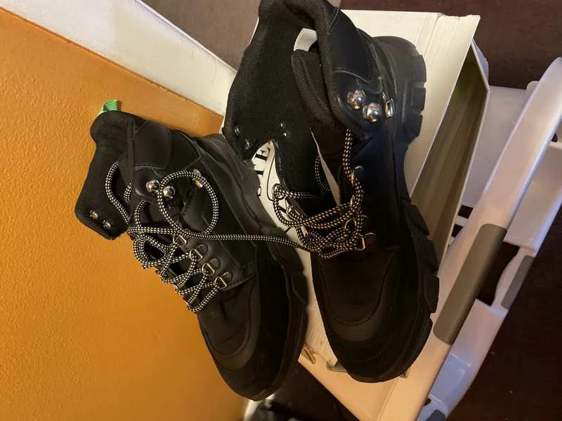 Recurate CROSSROAD BLACK MULTI - SM REBOOTED