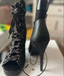 Recurate RESALE FEARLESS BLACK - SM REBOOTED