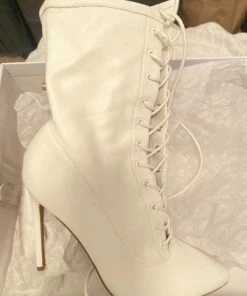 Recurate RESALE SATISFIED WHITE LEATHER - SM REBOOTED