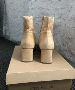 Recurate RESALE DAVIST CAMEL SUEDE BOOTIE - SM REBOOTED