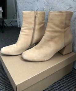 Recurate RESALE DAVIST CAMEL SUEDE BOOTIE - SM REBOOTED