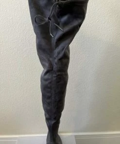 Recurate RESALE NORRIS GREY SUEDE HEELED BOOTS - SM REBOOTED