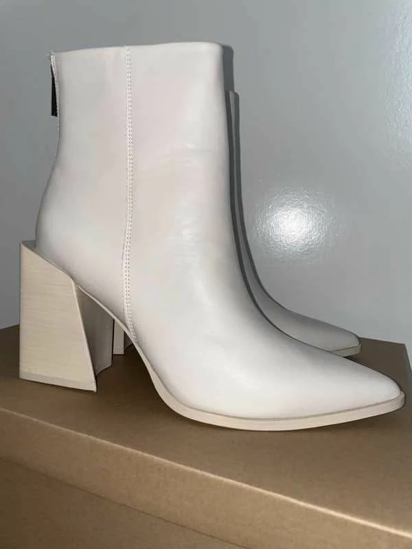 Recurate TISH BONE LEATHER - SM REBOOTED RESALE