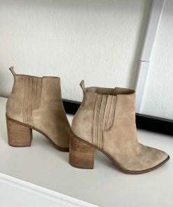 Recurate RESALE CHANDLER TAN SUEDE - SM REBOOTED