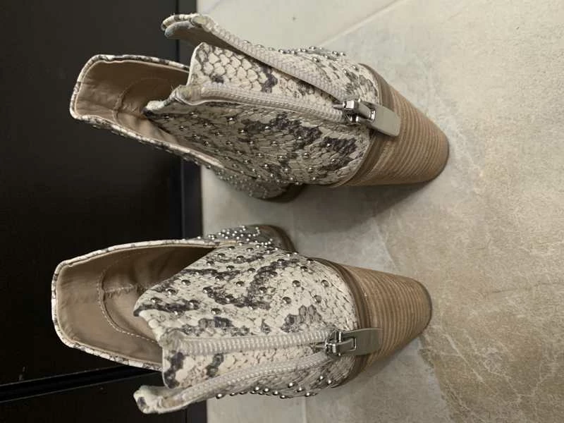 Recurate RESALE CAMRYN-S BONE MULTI - SM REBOOTED