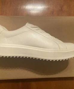 Recurate RESALE CATCHER-M WHITE - SM REBOOTED