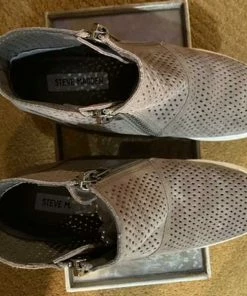 Recurate RESALE WEDGIE-P TAUPE SUEDE - SM REBOOTED