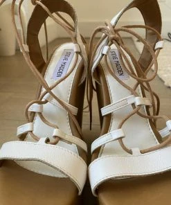 Recurate LACE UP WEDGES - SM REBOOTED