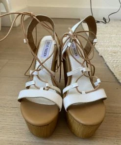 Recurate LACE UP WEDGES - SM REBOOTED