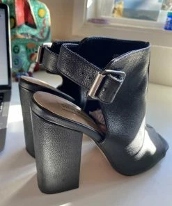 Recurate RESALE LEATHER PEEP TOE HEEL - SM REBOOTED