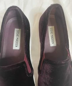 Recurate GEMA IN BURGUNDY - SM REBOOTED RESALE