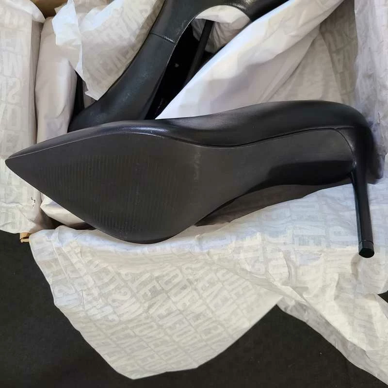 Recurate VALA BLACK LEATHER - SM REBOOTED