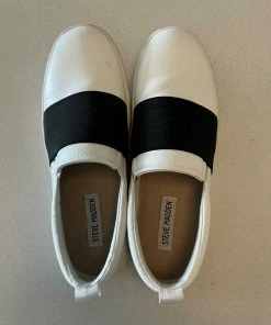 Recurate GORE BLACK/WHITE - SM REBOOTED RESALE