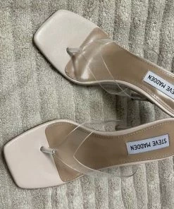 Recurate RESALE SHOWCASE CLEAR - SM REBOOTED