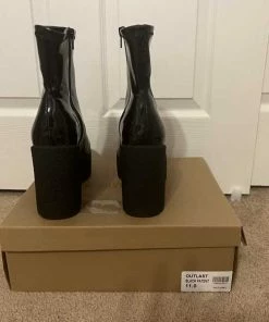 Recurate OUTLAST BLACK PATENT - SM REBOOTED