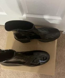 Recurate OUTLAST BLACK PATENT - SM REBOOTED