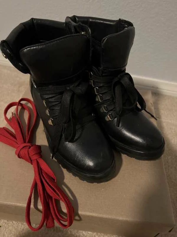 Recurate GALWAY BLACK LEATHER - SM REBOOTED